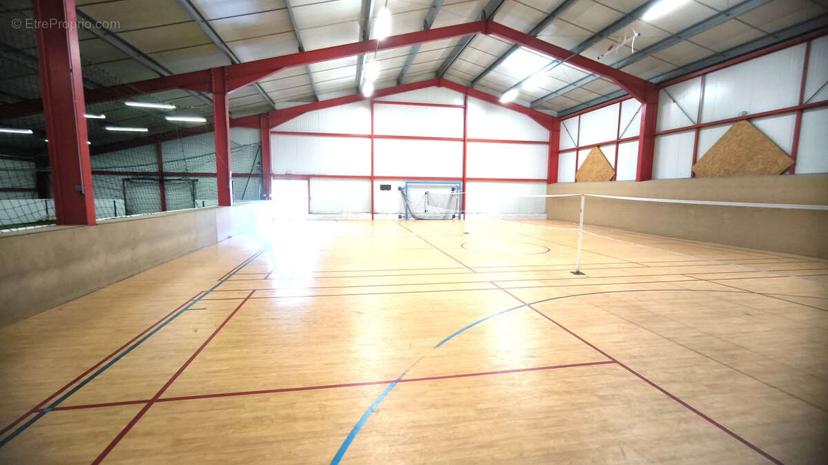 Commerce à LE PUY-EN-VELAY