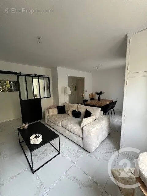 Appartement à BOURGOIN-JALLIEU