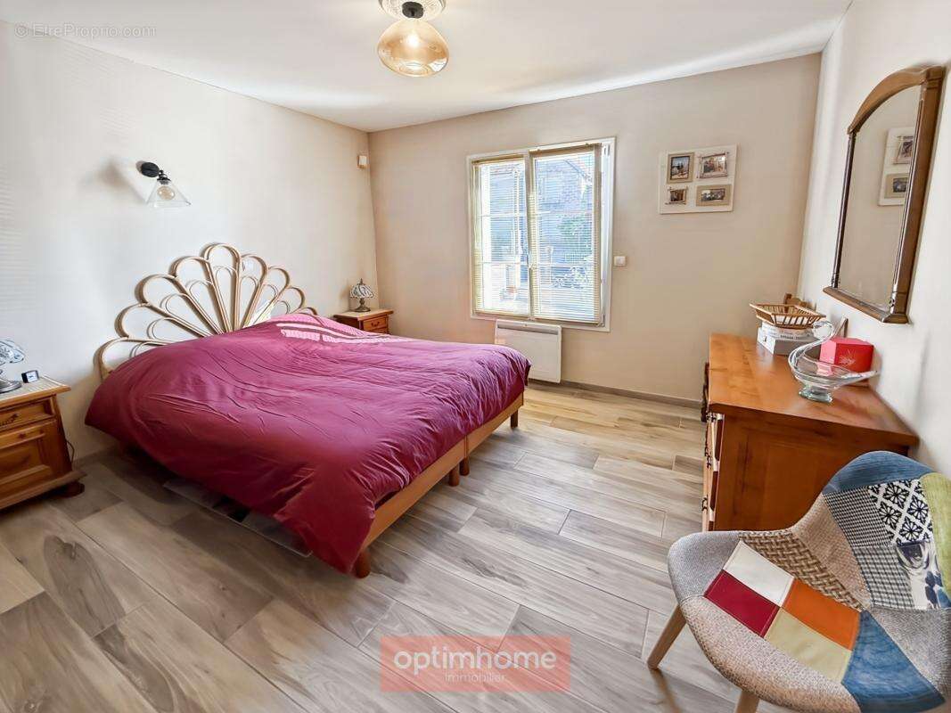 Margny-lès-compiègne – propriété contemporaine de 260 m² avec dépendance de plus de 170 m² - photo 12