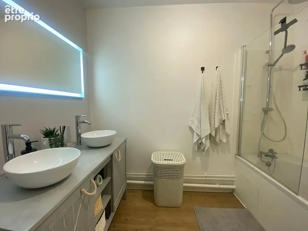 Appartement 98m² avec balcon, garage et parking - photo 5