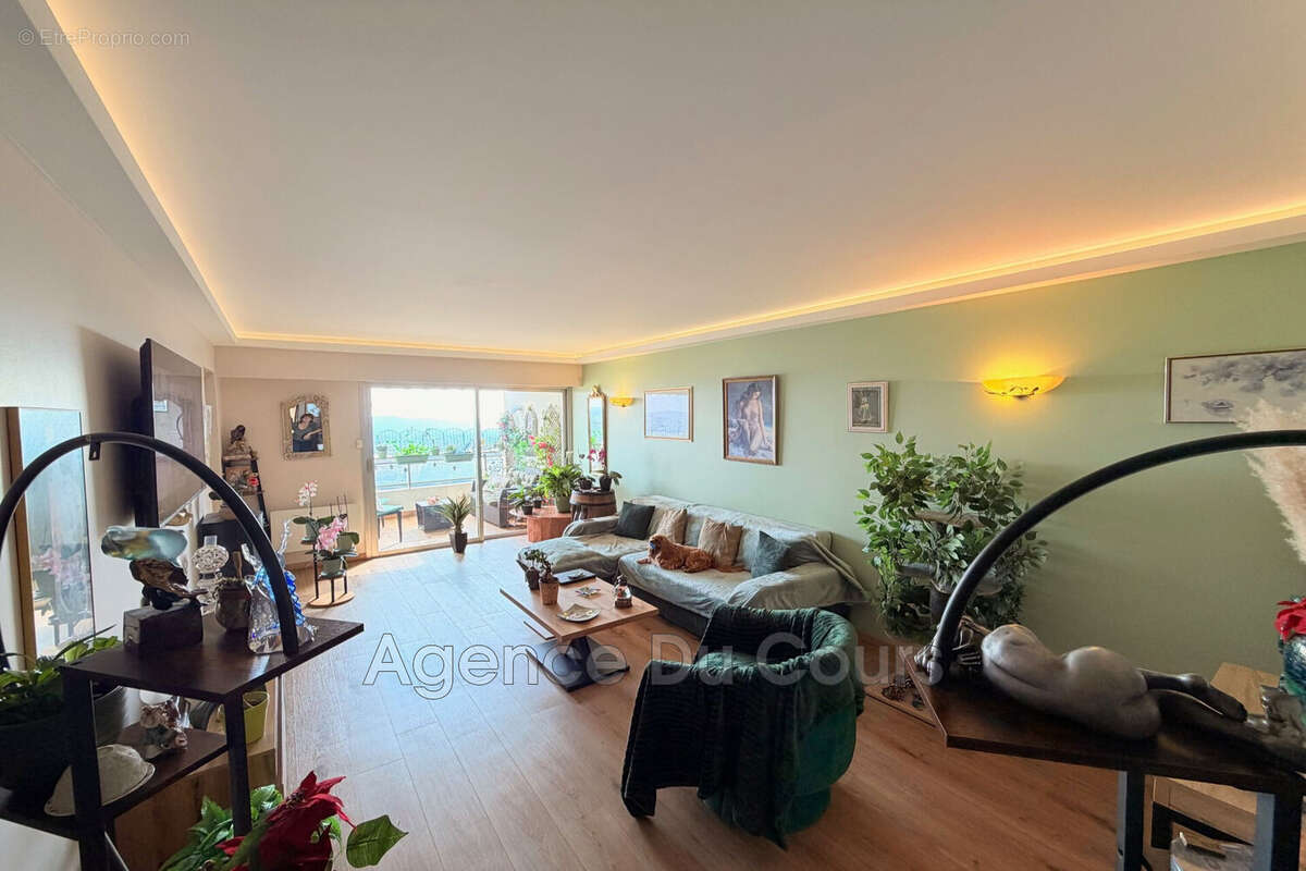 Appartement à GRASSE