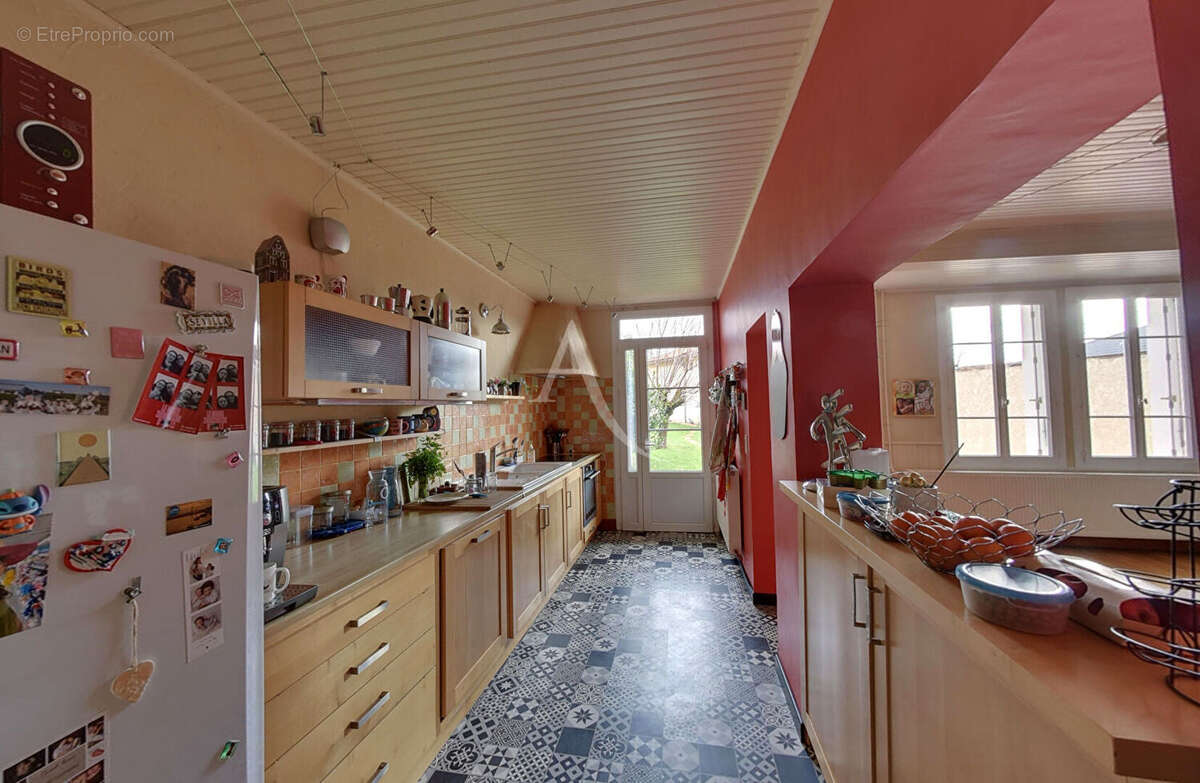 Maison à MAS-GRENIER