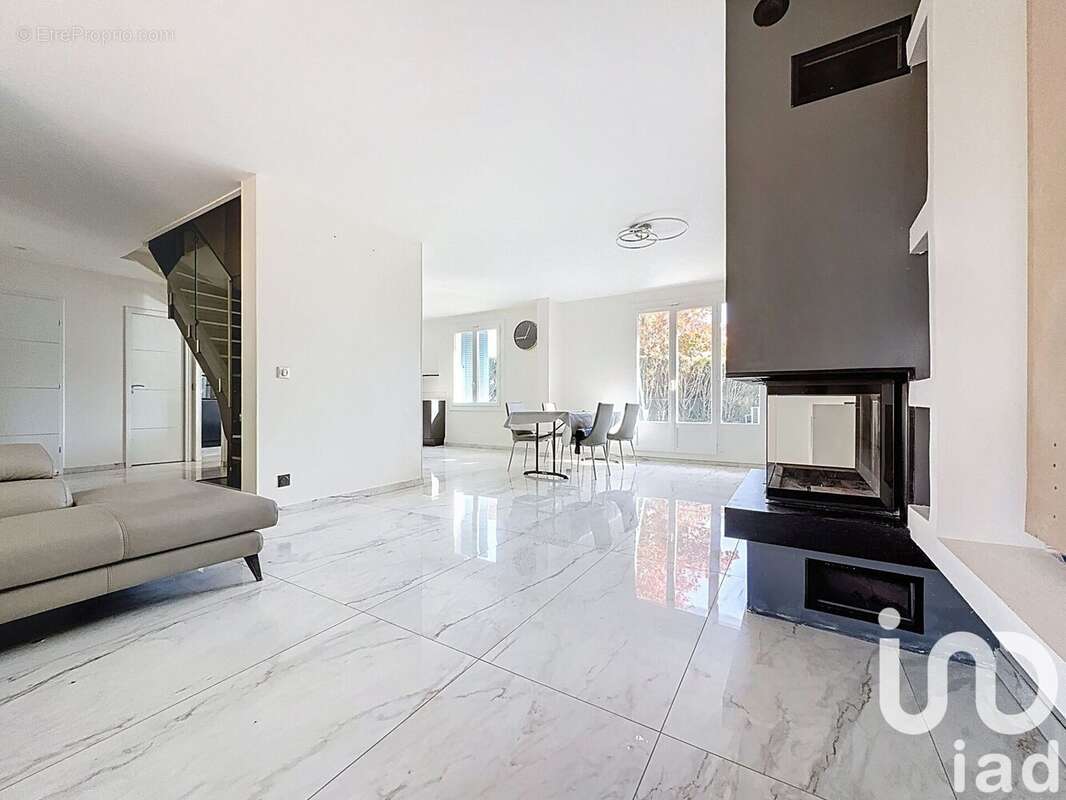 Photo 6 - Maison à BONDOUFLE