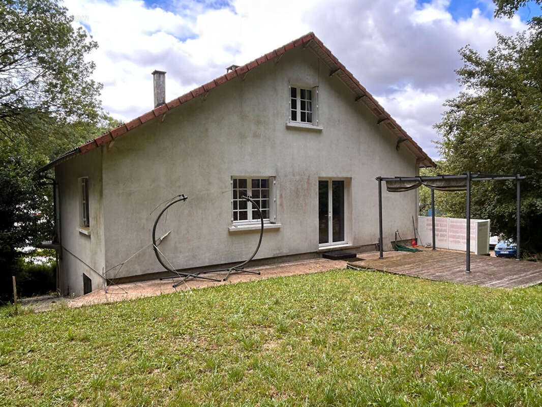 Maison 116m² à charroux - photo 17