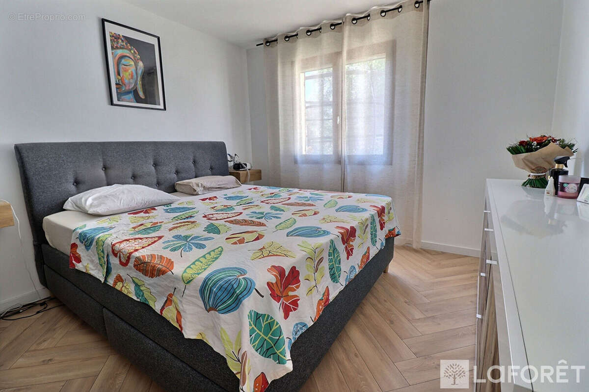 Maison à LA LONDE-LES-MAURES