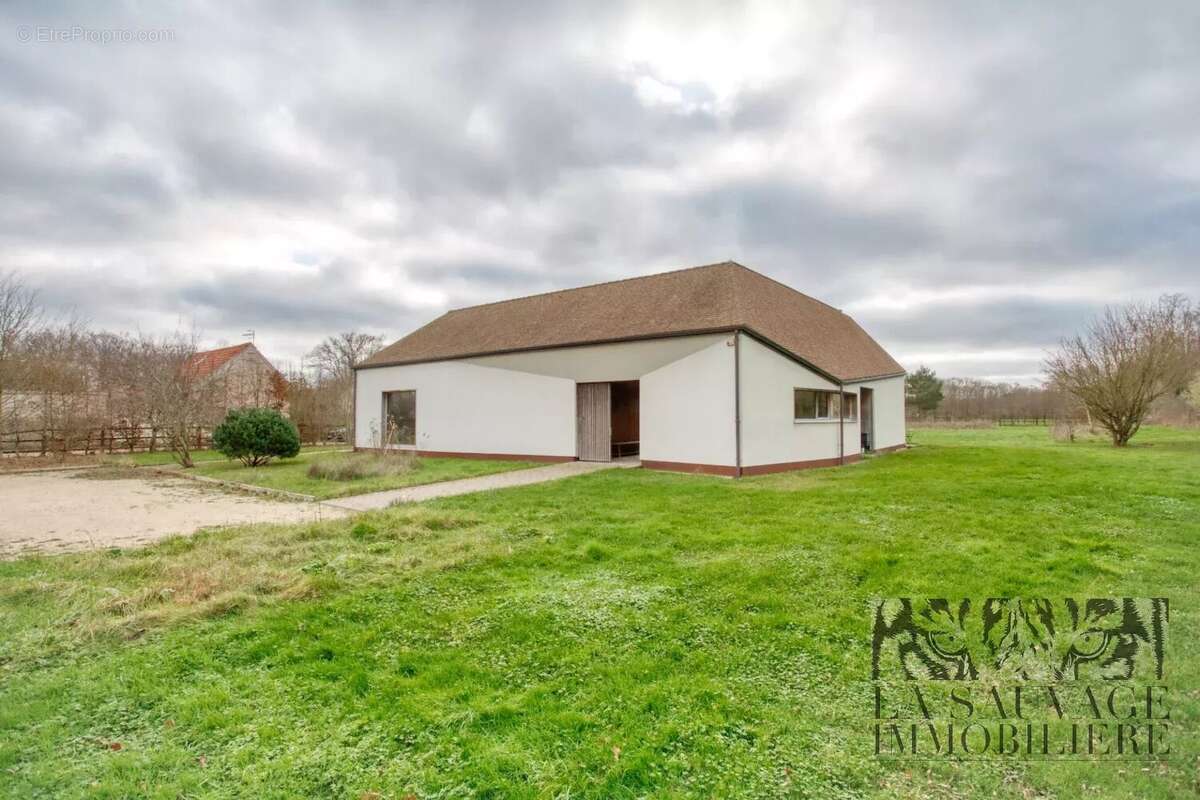 Maison à GROSROUVRE