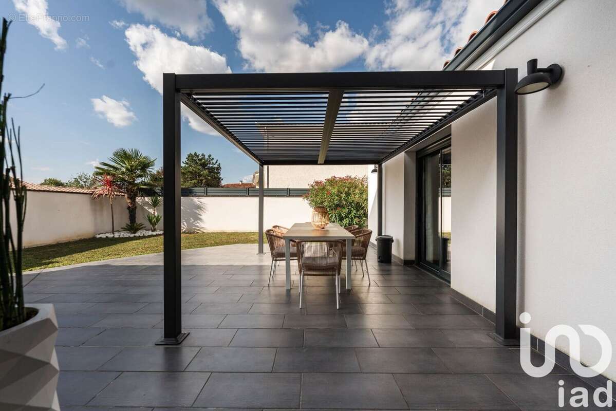 Photo 8 - Maison à MONDONVILLE