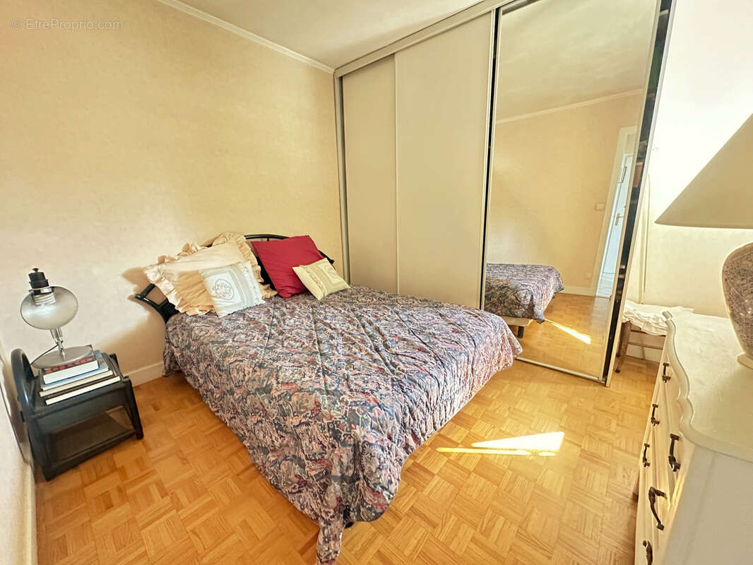 Appartement à LYON-8E