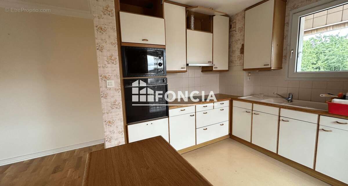 Appartement à BUXEROLLES