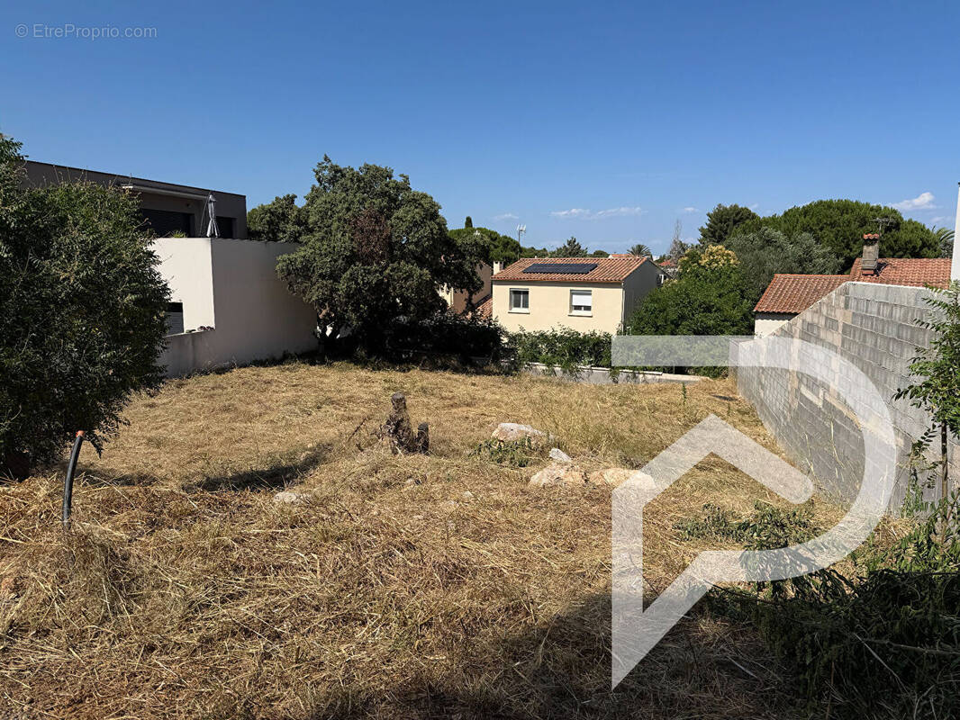 Terrain à FRONTIGNAN