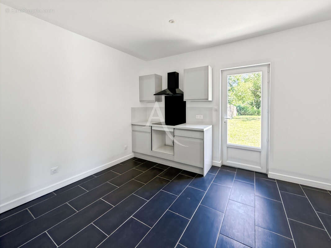 Etrepagny proche centre ville - photo 6