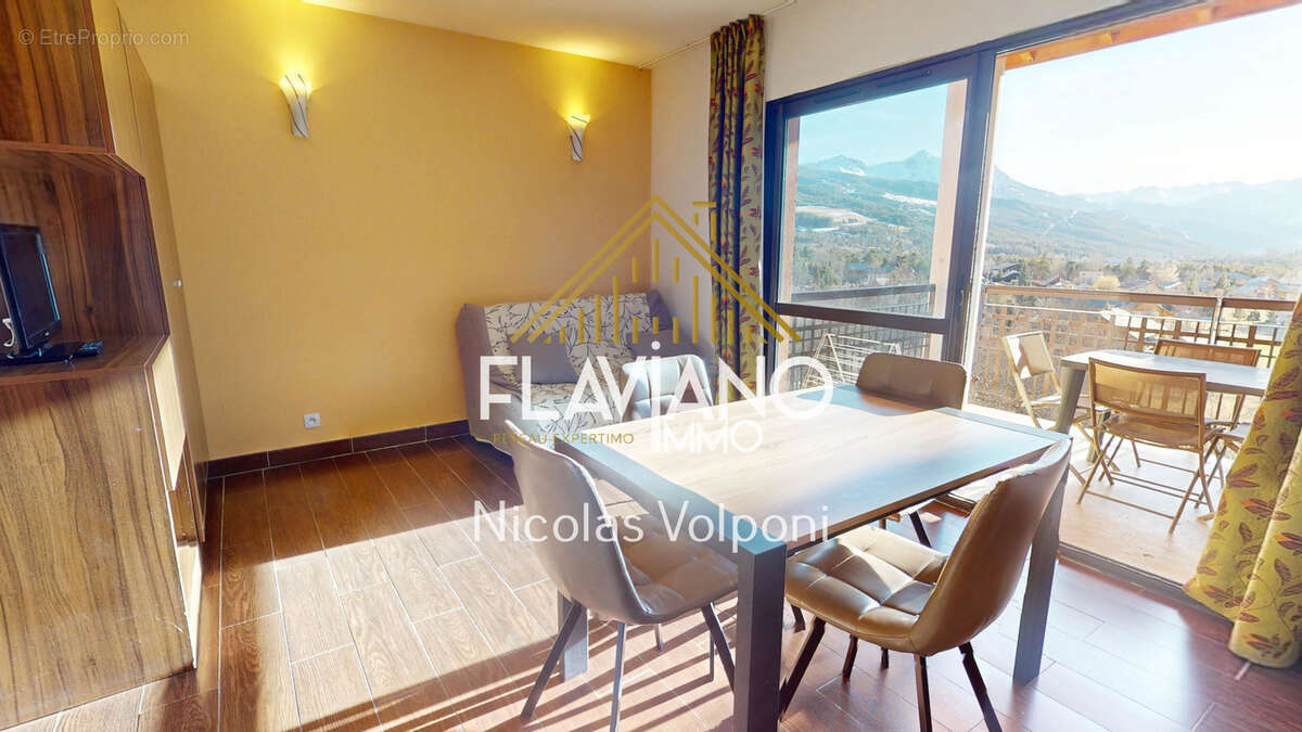 Appartement à JAUSIERS