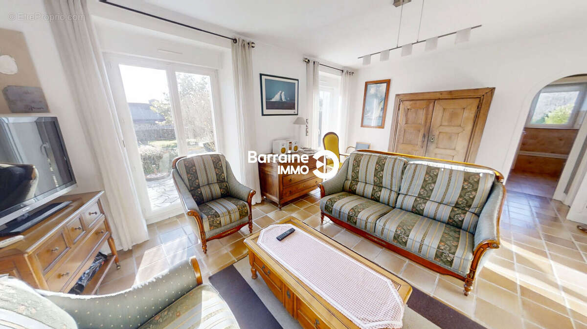 Maison à LANDEVENNEC