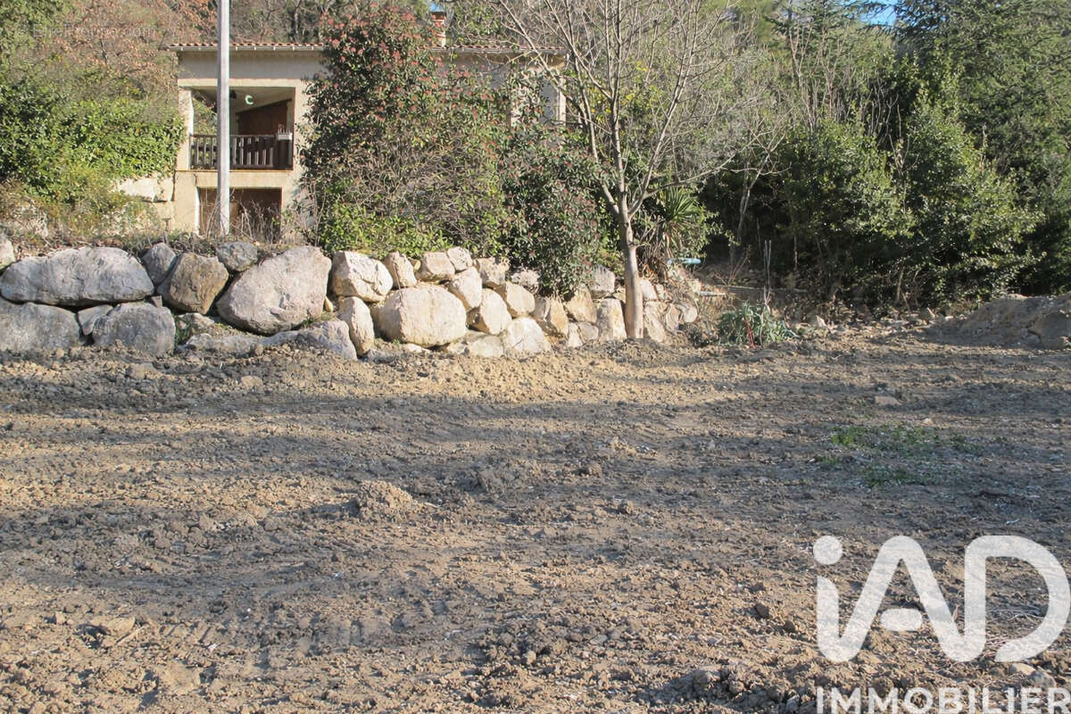 Photo 3 - Terrain à EYGALIERS