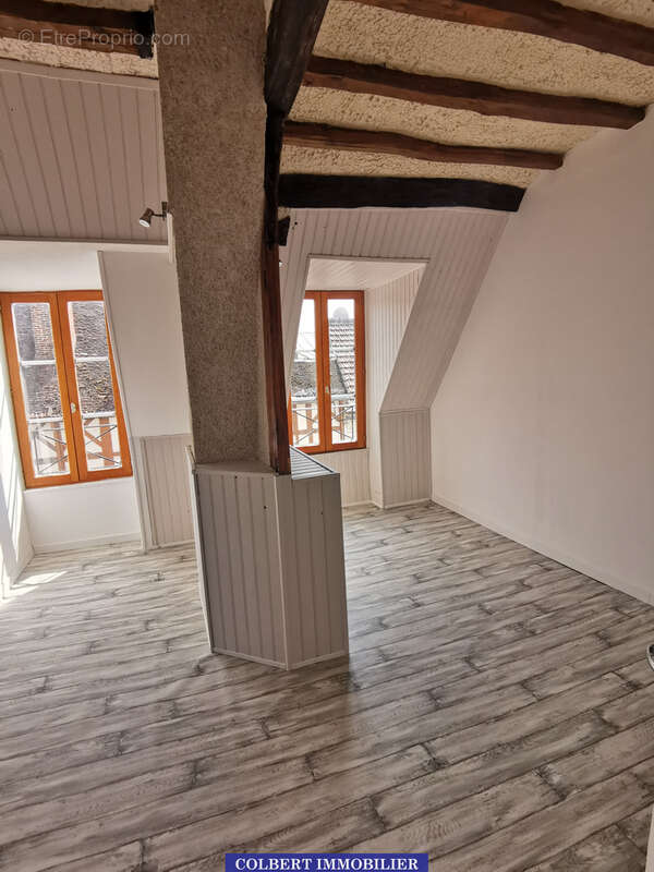 Maison à JOIGNY