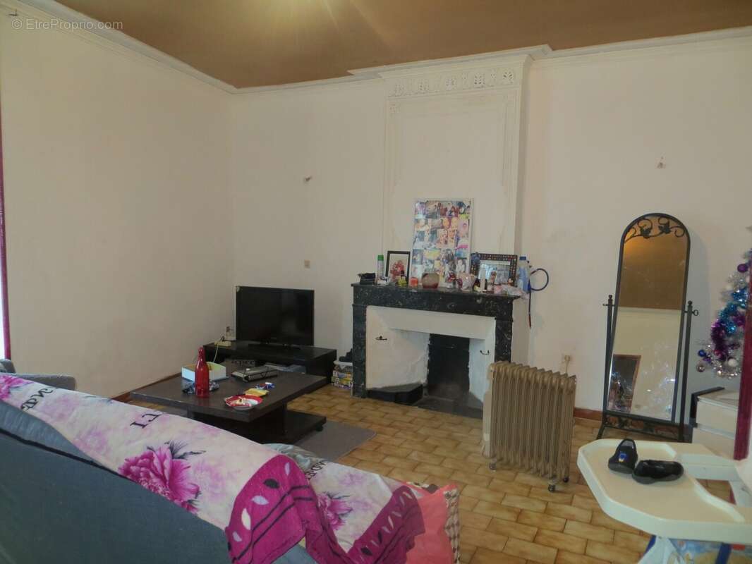 Appartement à SAINT-GENIES-DE-MALGOIRES