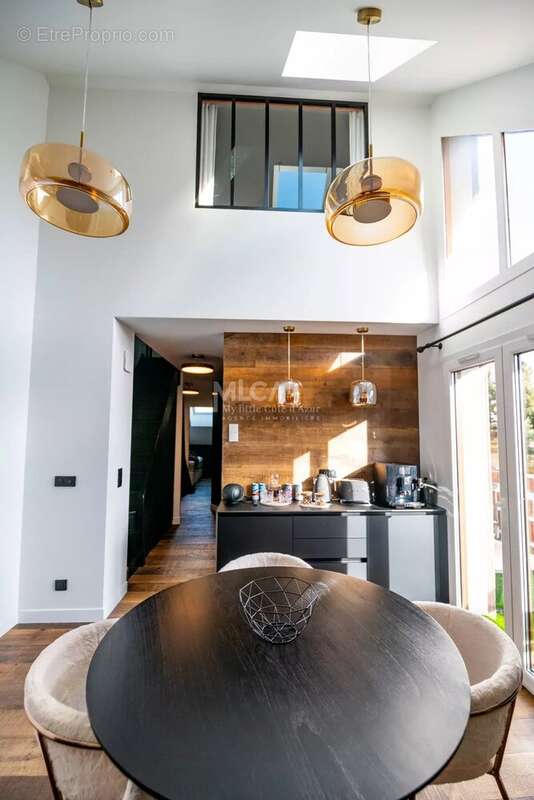 Appartement à SAINT-ETIENNE-DE-TINEE