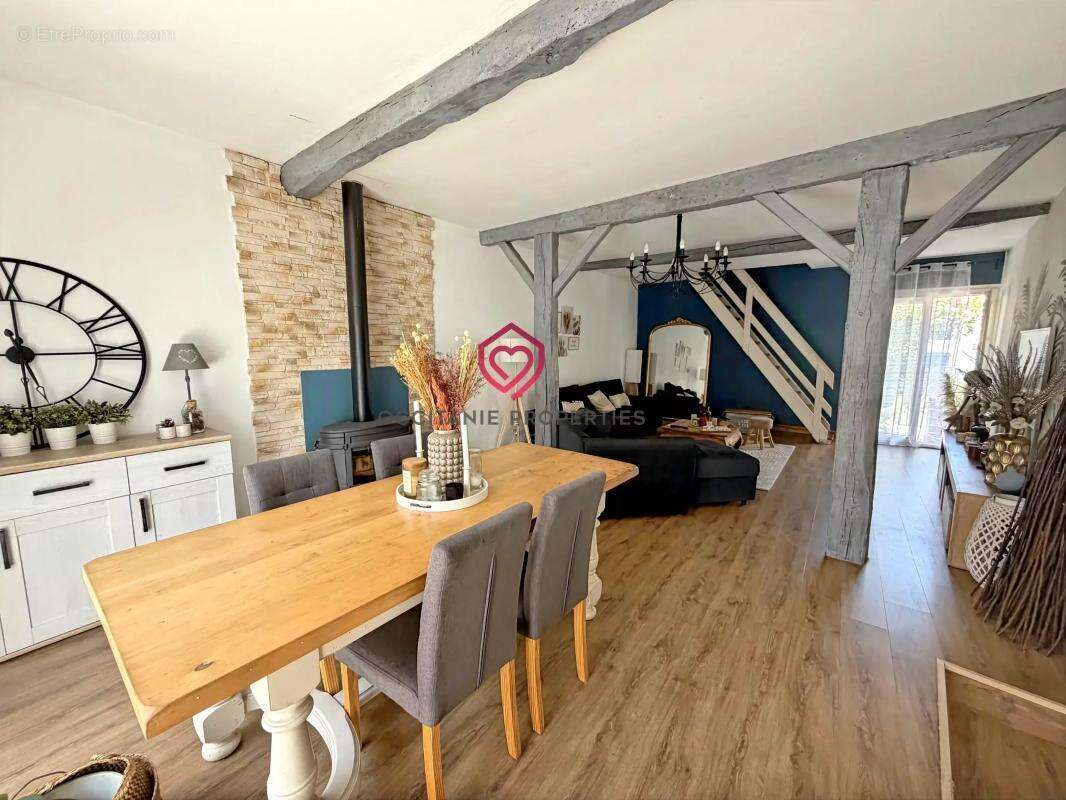 Maison de village rénovée avec extérieur - photo 3