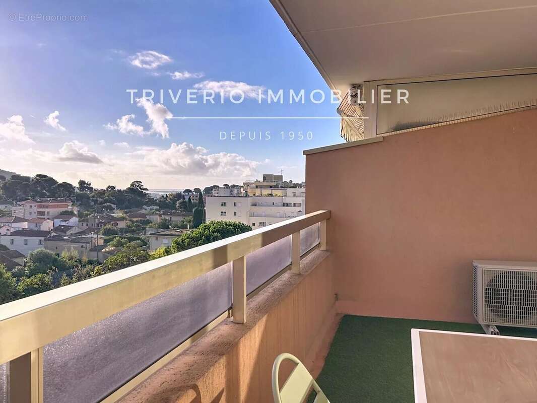 Appartement à LE CANNET