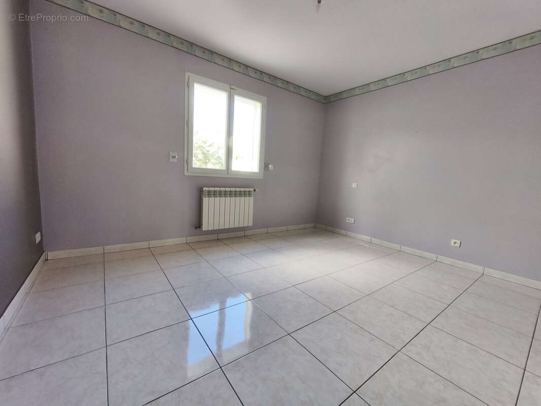 Maison à LIGNAN-SUR-ORB