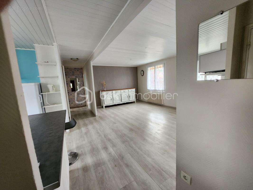 Maison à LA MACHINE