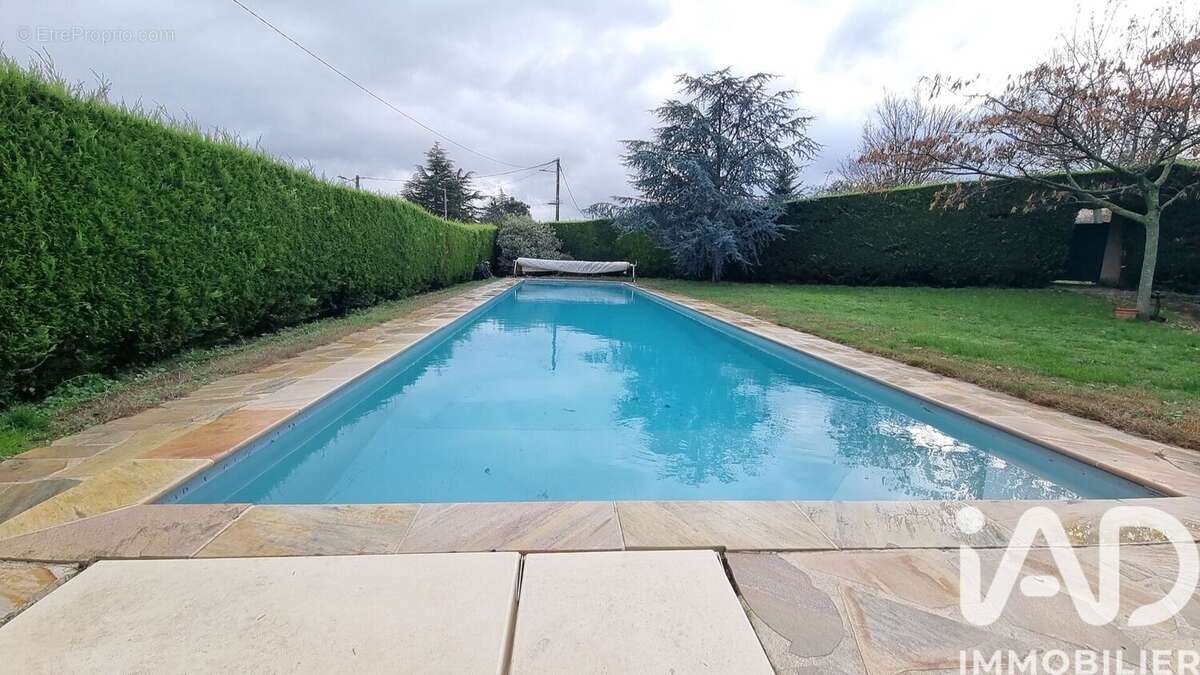 Photo 2 - Maison à SAINT-MARTIN-LA-PLAINE