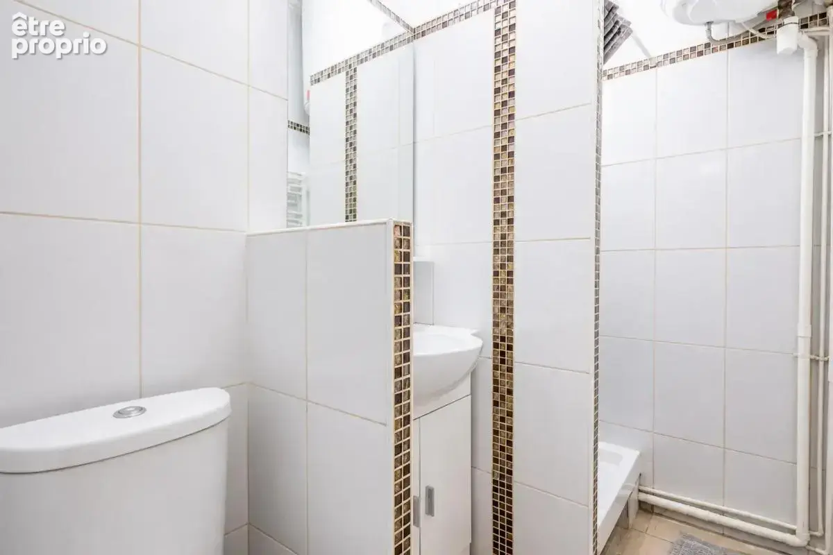 Deux-pièces (statut Local commercial) – fort potentiel locatif - photo 8