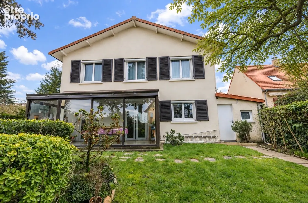 Maison à VERRIERES-LE-BUISSON