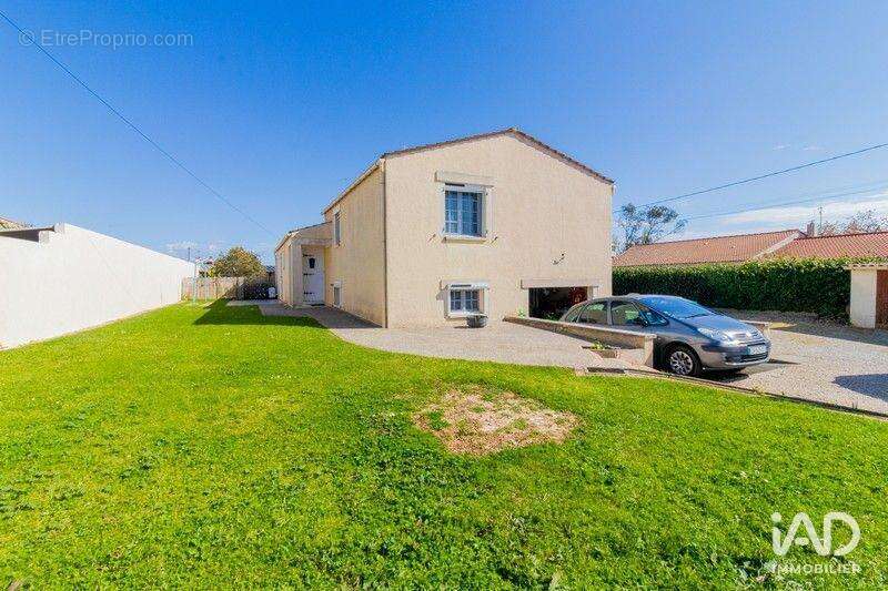 Photo 3 - Maison à NALLIERS