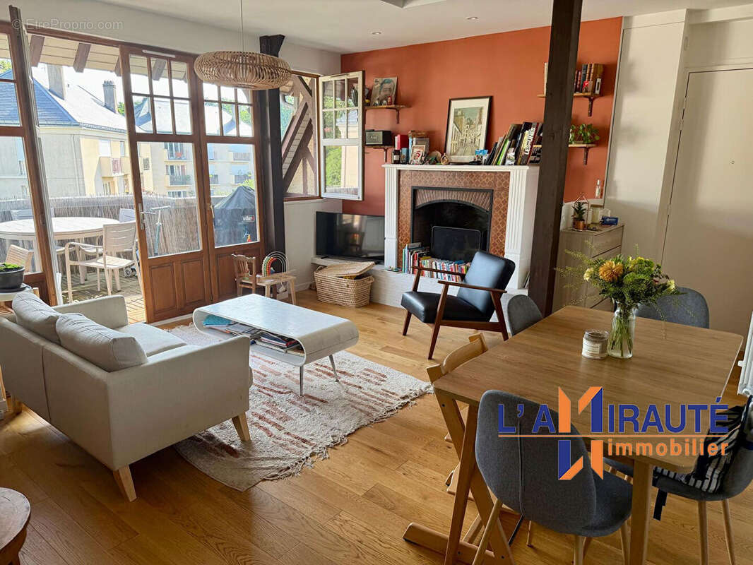 Appartement à MAISONS-LAFFITTE