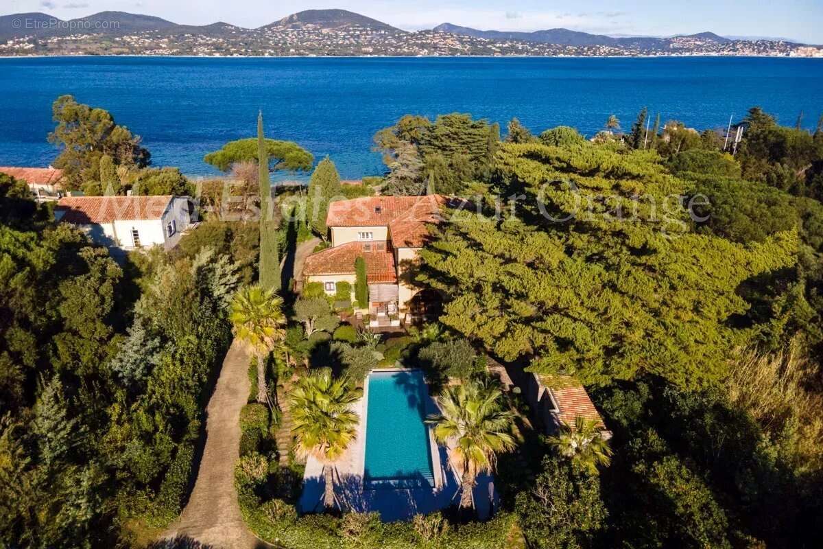 Appartement à SAINT-TROPEZ