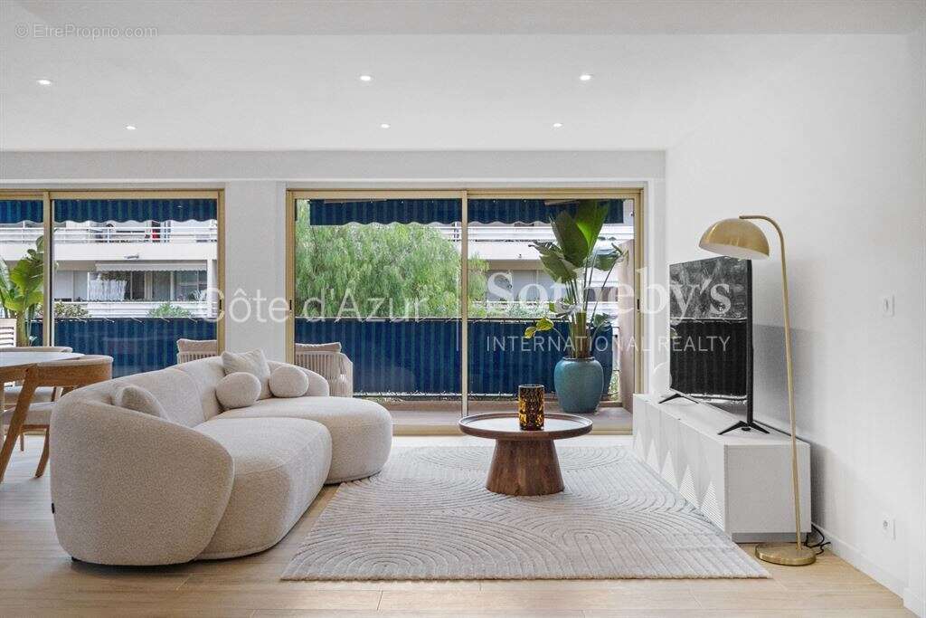 Appartement à CANNES