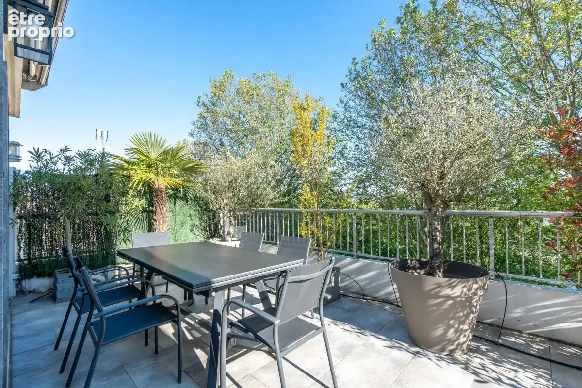 Appartement À Vendre - photo 2