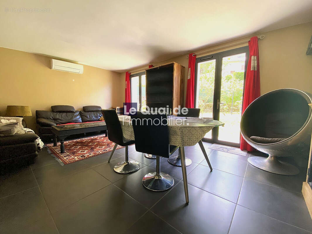 Maison 159 m² à Saint-Pierre-De-Mesage  - photo 6