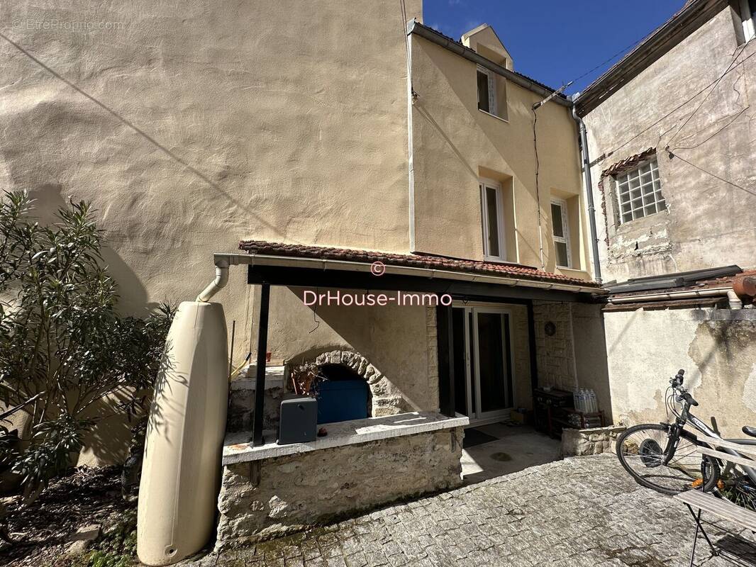 Maison à MANTES-LA-JOLIE