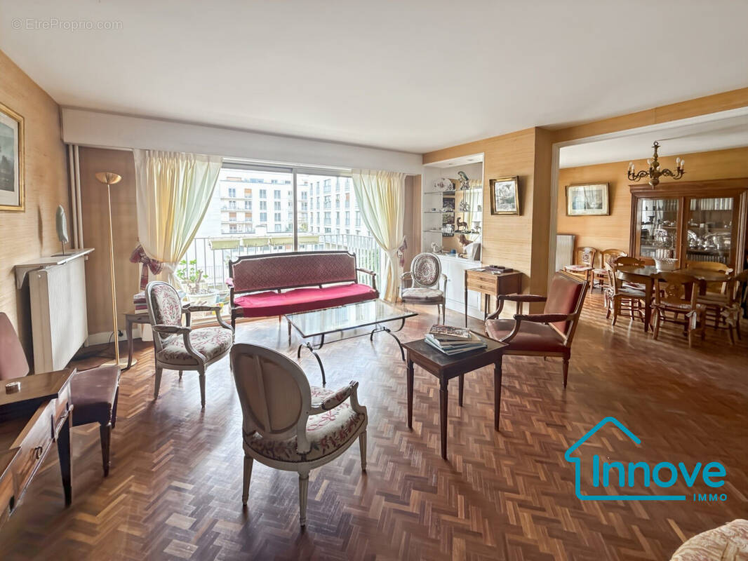 Appartement à VERSAILLES