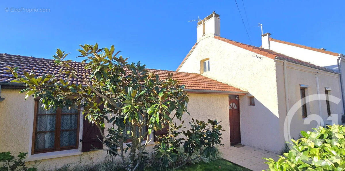 Maison à LE CREUSOT