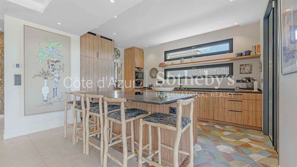 Villa contemporaine à Sainte-Maxime à 300m des plages du golfe de Saint-Tropez - photo 8
