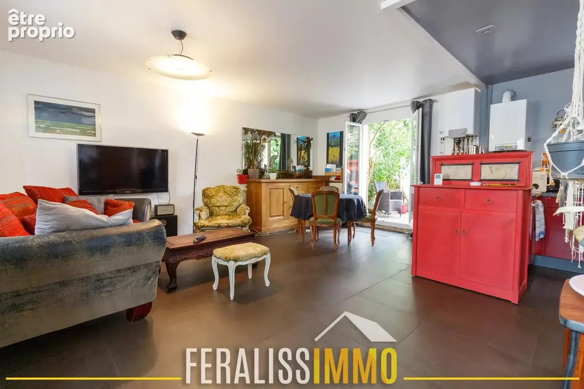 Charmante maison familiale, proche commerces et écoles ! - photo 3