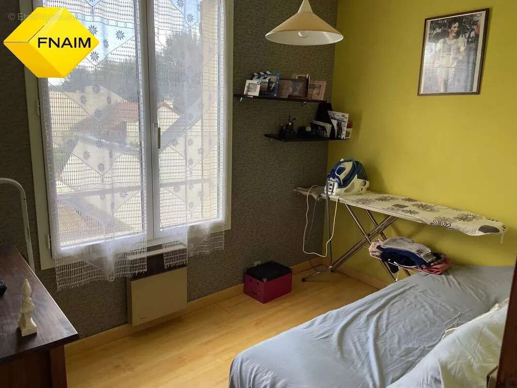 Maison à SAULX-LES-CHARTREUX