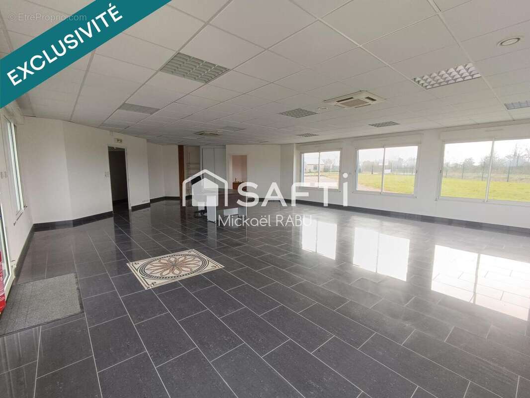 Photo 8 - Commerce à JANS