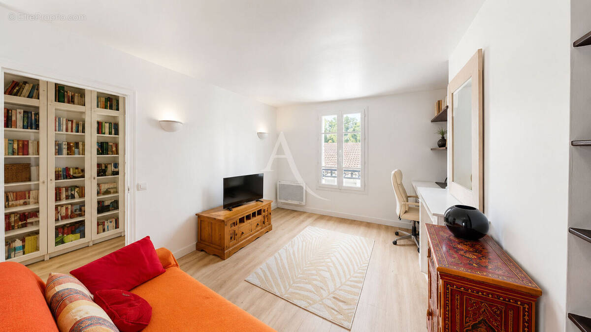 Appartement à MAISONS-ALFORT