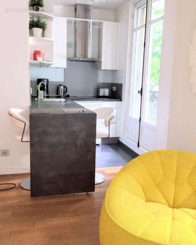 Appartement à PARIS-4E