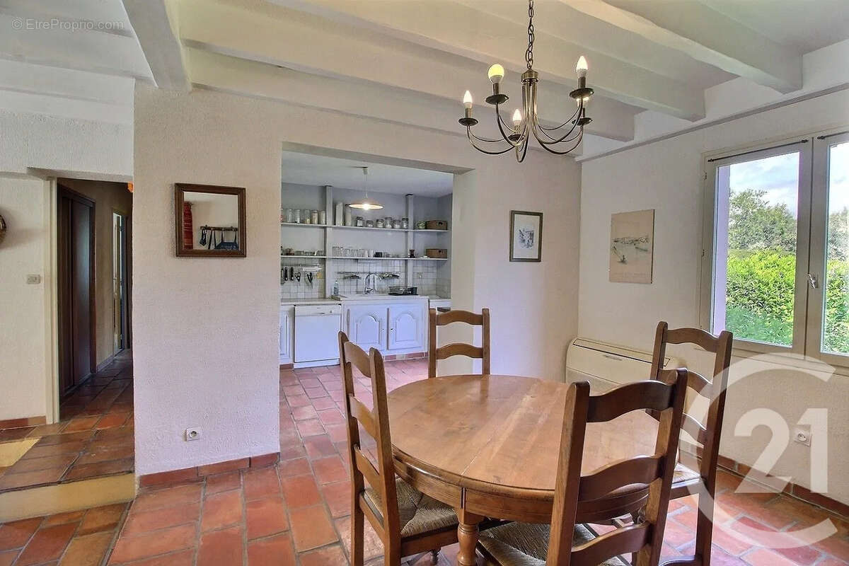 Maison à BIOT