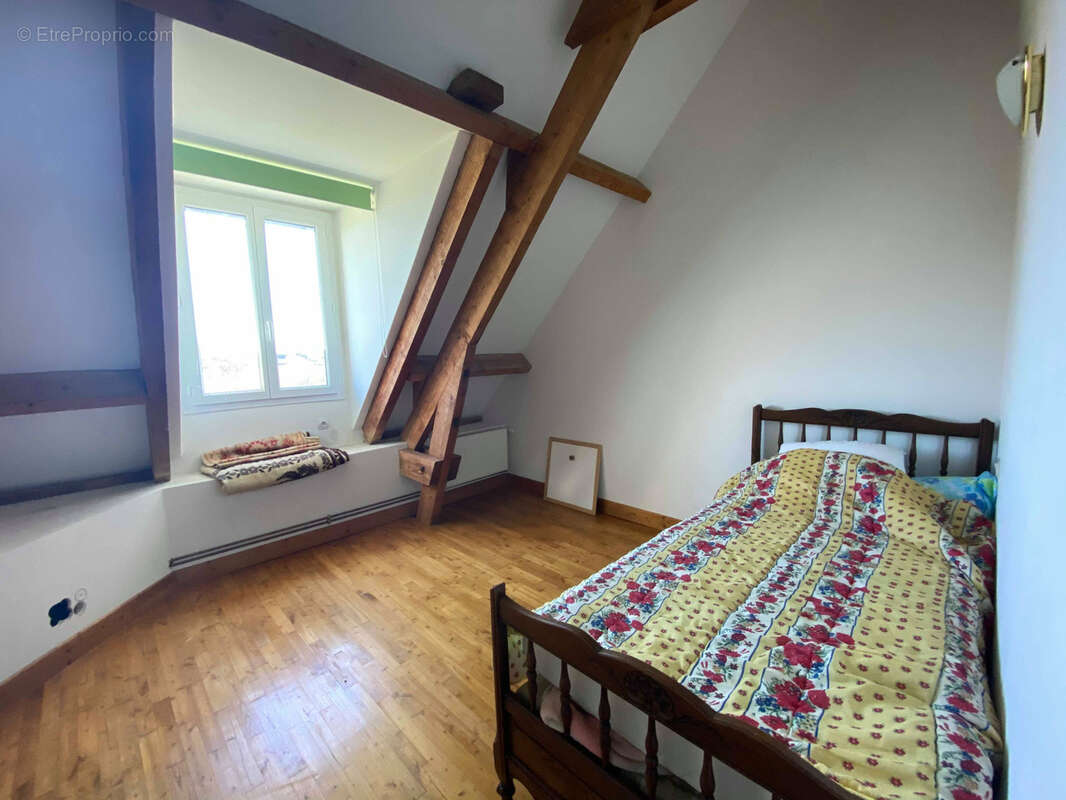 Maison à SAINT-AULAIRE