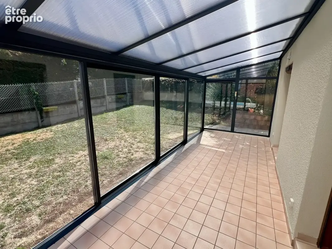 Maison 7 pièces 133,75 m2 avec jardin et piscine - photo 7