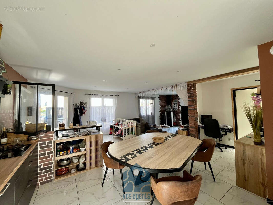 Maison 4 pièces avec terrain, garage et terrasse - photo 12