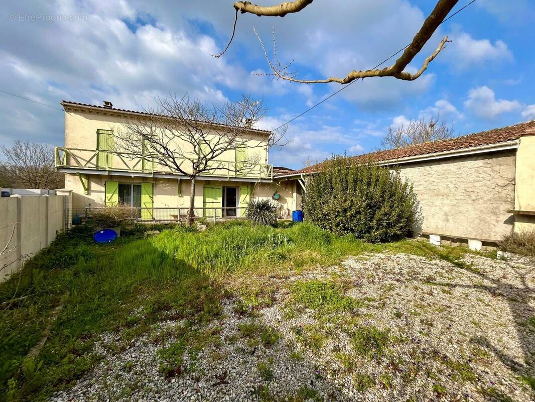 Maison à SAINT-SAUVEUR