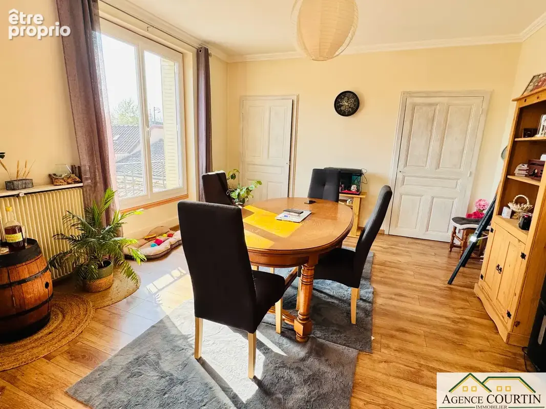 Louhans   Bel appartement lumineux de 97,20 m2 avec jardin et garage - photo 6