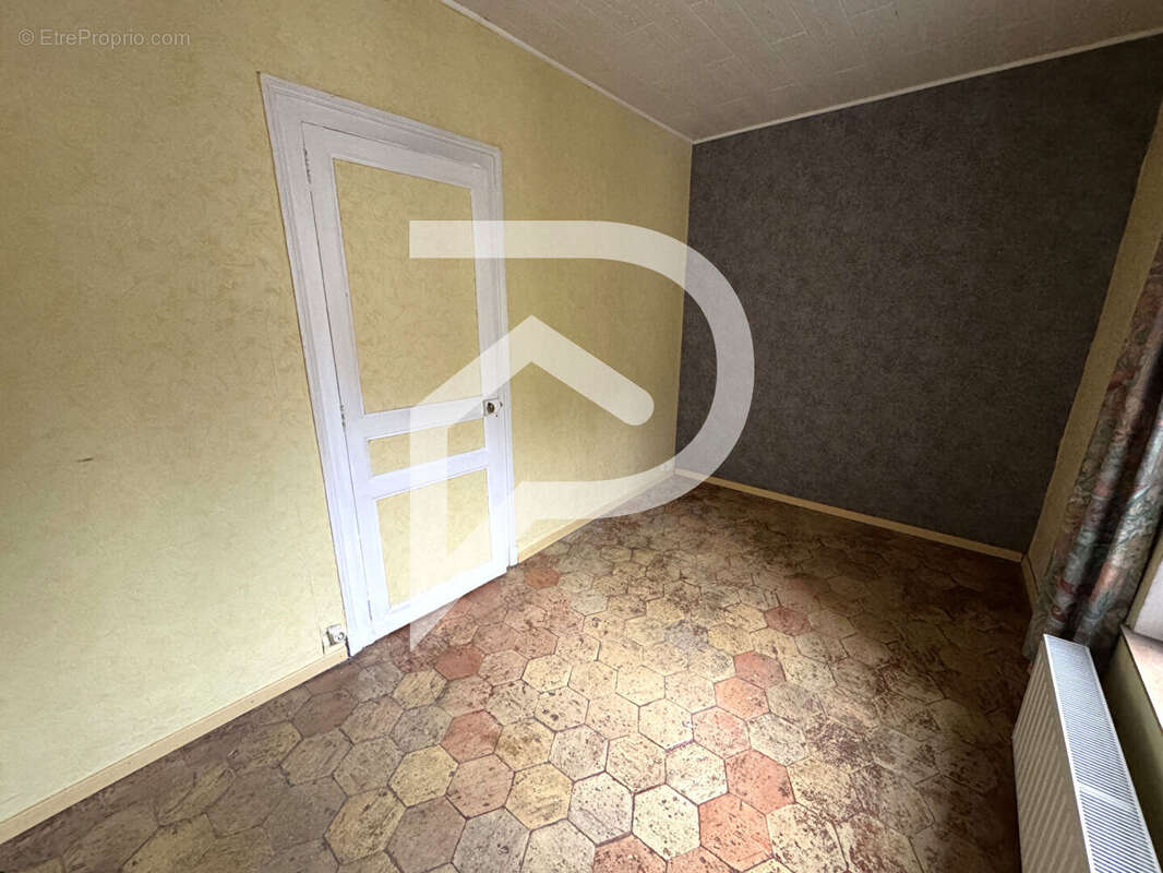 Maison à EZY-SUR-EURE